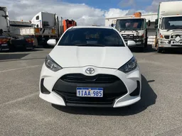 2023 TOYOTA YARIS  Petrol