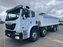 2017 IVECO ACCO   8x4 Tipper