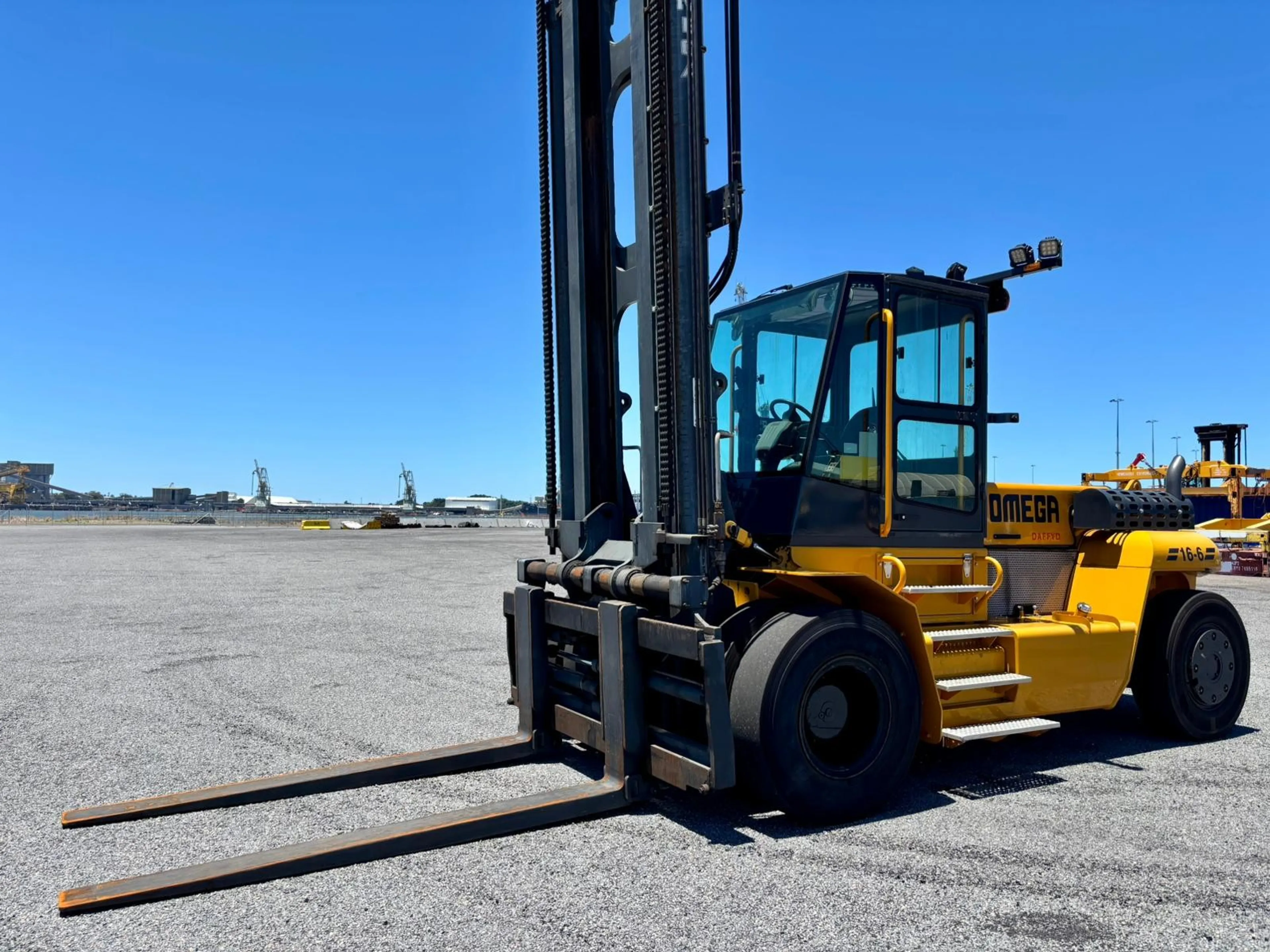 Buy Now: Heavy Duty Forklifts