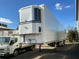 1992 FTE Refrigerated Pantech Triaxle Trailer