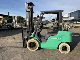 2007 Mitsubishi FG25ZN Petrol and Gas