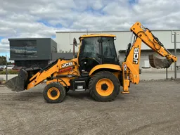 2022 JCB Backhoe Loader 3CX
