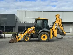 JCB 3CX Backhoe Loader