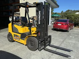 2015 Hyundai 25LF-7 LPG