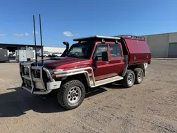 2017 Toyota Landcruiser GXL Diesel - 6x6