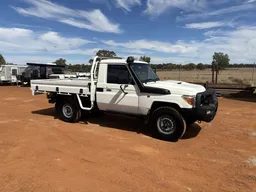 2020 Toyota Landcruiser Workmate Diesel  (EX CORPORATE)