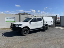 2022 Toyota Hilux SR Diesel