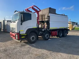 2021 Isuzu FH FYHJJ N20 FYH  8x4 Water Truck