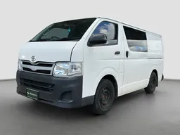 2010 Toyota Hiace  Petrol