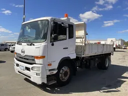 2015 UD PKC8E   4x2 Tipper - Ex Council