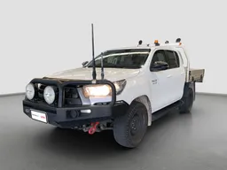 2023 Toyota Hilux SR Diesel (Ex Lease)