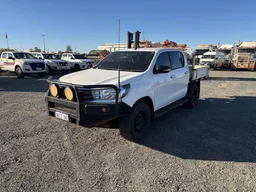 2017 Toyota Hilux SR Diesel