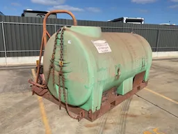 Super soaker on transport frame *ON THE MARKET*