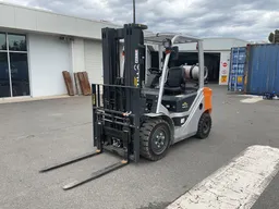 2024 STILL RC42T-25 LPG