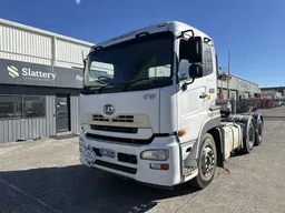 2010 UD GW470 6x4 Prime Mover (Auto) (70T GCM)