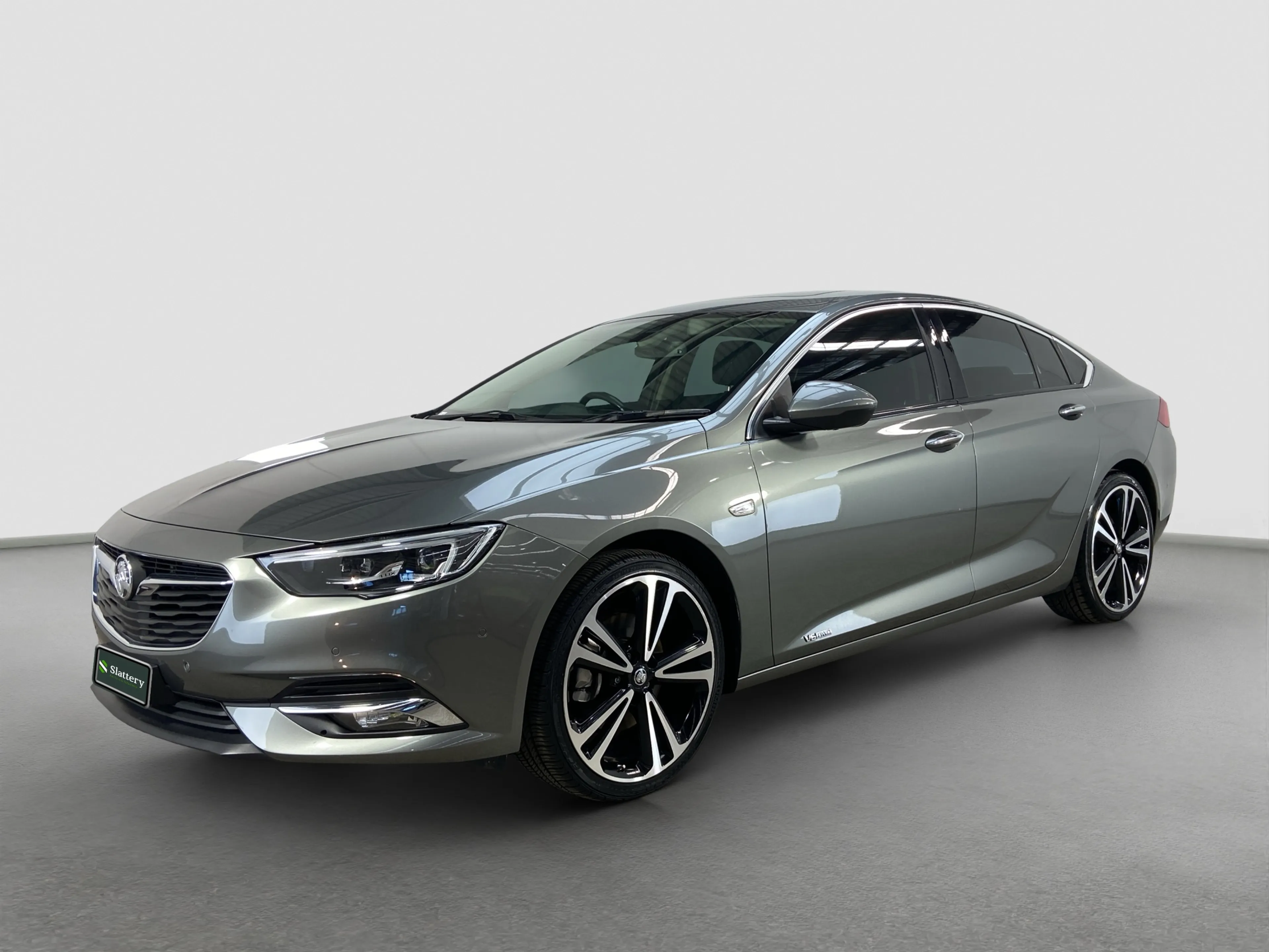2018 Holden Calais